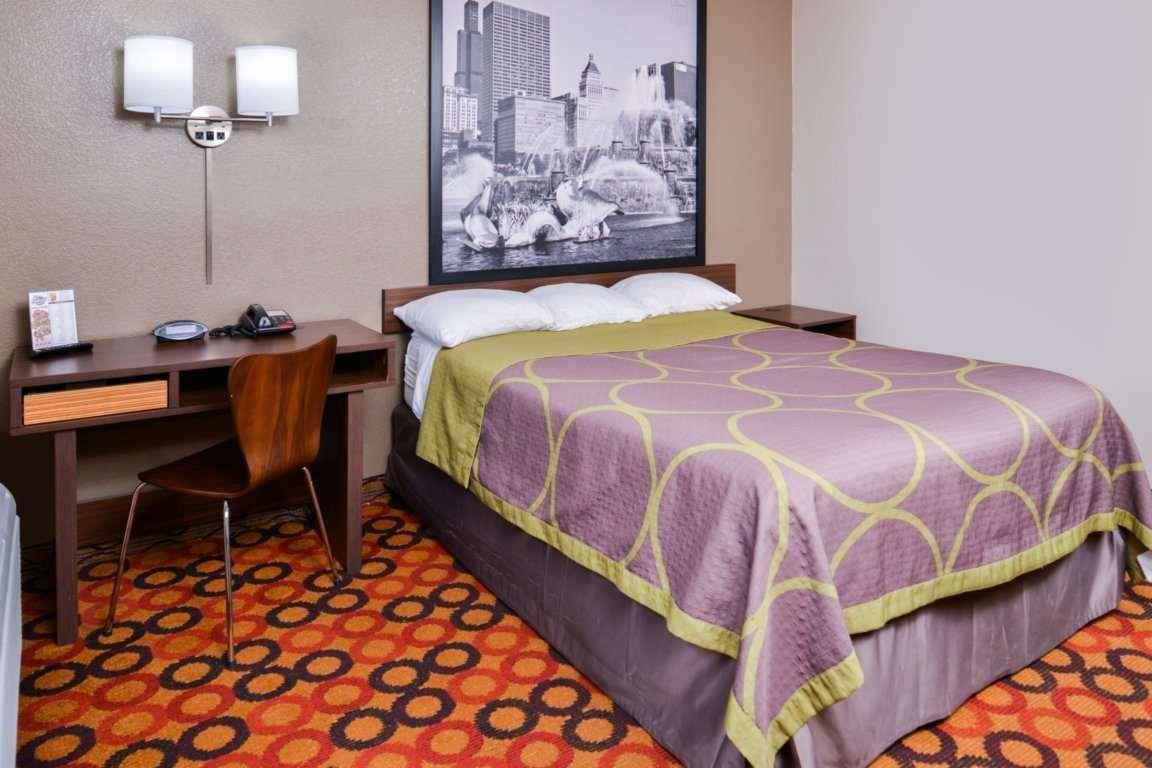 Super 8 By Wyndham Romeoville Bolingbrook Kültér fotó