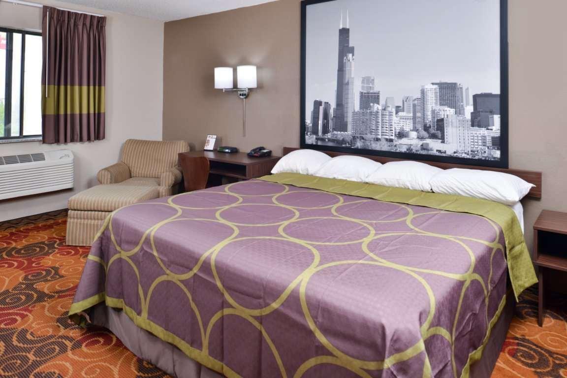 Super 8 By Wyndham Romeoville Bolingbrook Kültér fotó