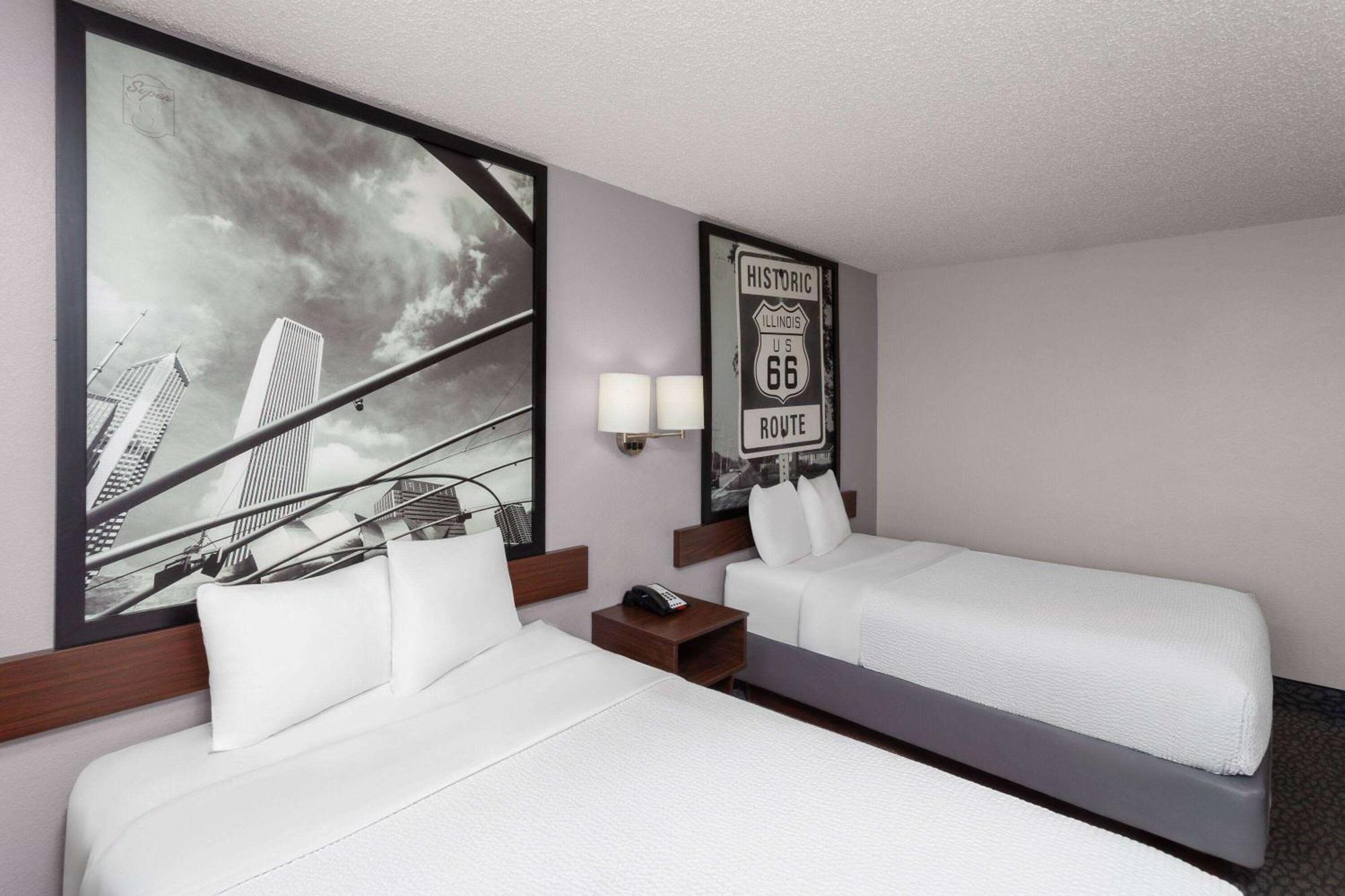 Super 8 By Wyndham Romeoville Bolingbrook Kültér fotó