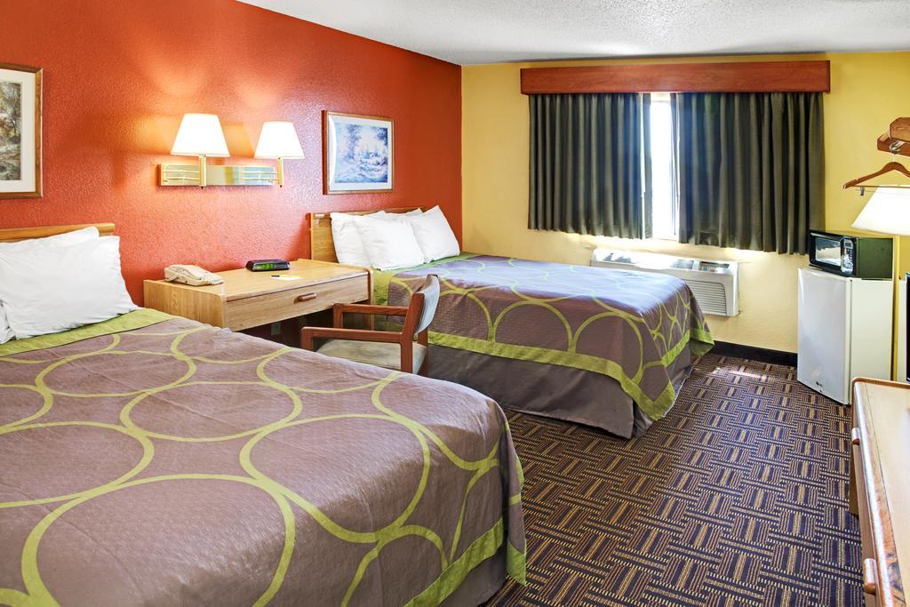 Super 8 By Wyndham Romeoville Bolingbrook Kültér fotó